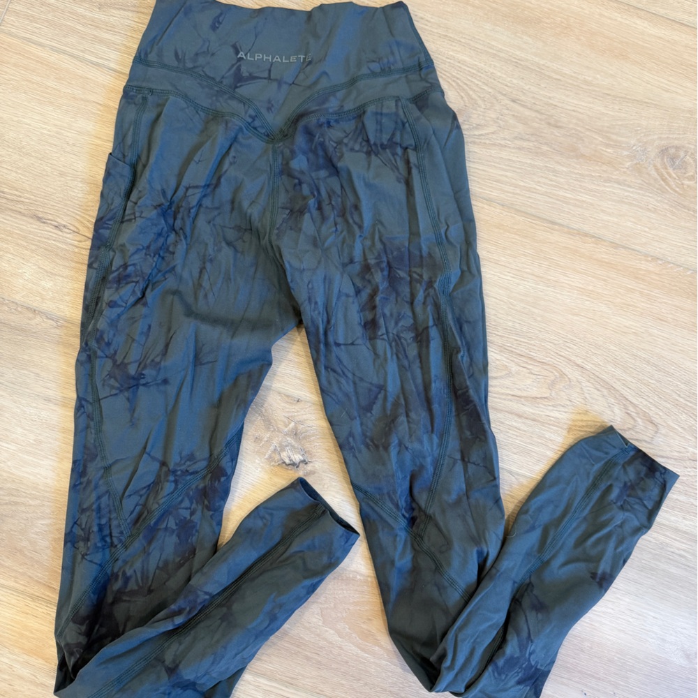 Alphalete Tie Dye Leggings XS